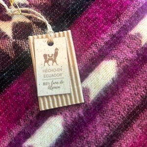 NWOT Ecuadorian Reversible 100% Alpaca Blankets